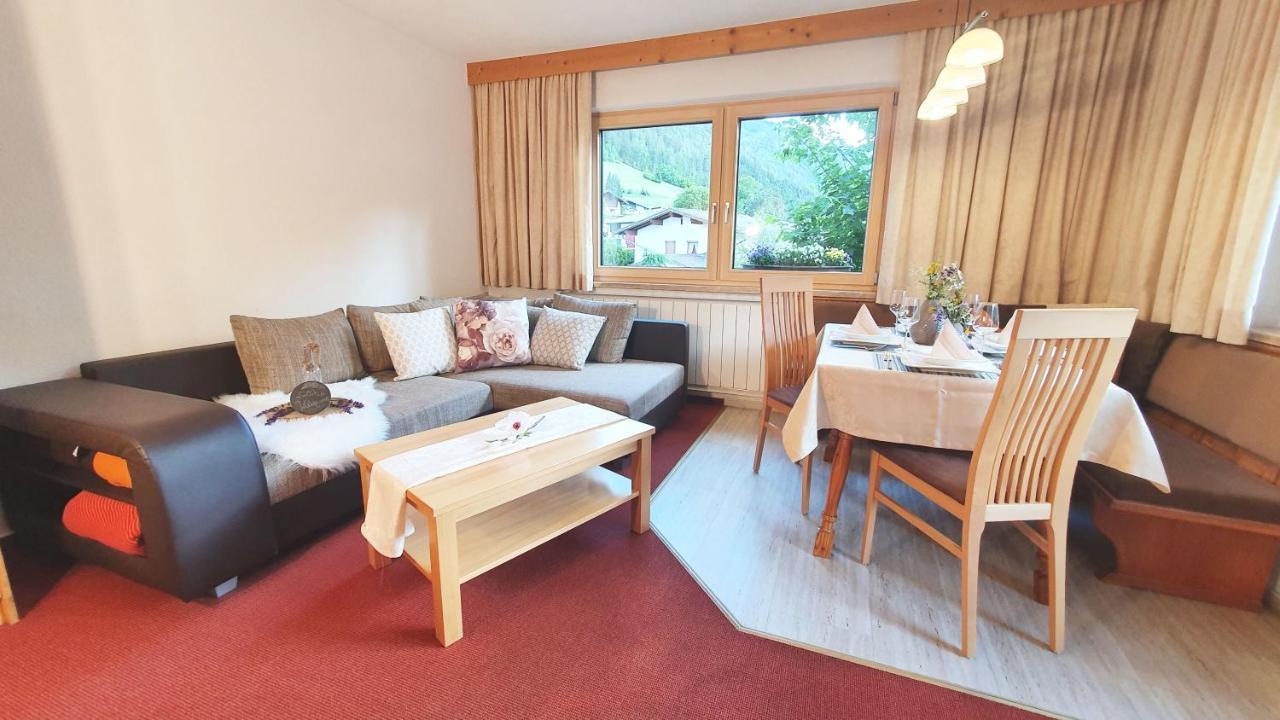 Appartements-Pension Reinstadler 프루츠 외부 사진